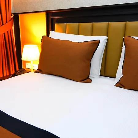 Dimen Hotel